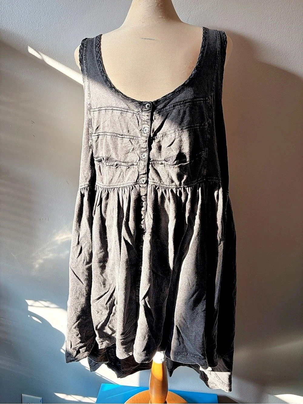 Free People Sleeveless Tunic in Black